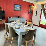 Сasa de vacaciones Maison De Bord De *