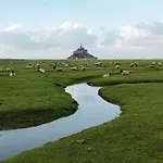 Maison De Bord De Сasa de vacaciones *