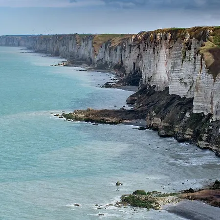 Maison De Bord De Pirou